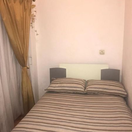 Apartament Khmelnytsky Street Near Opera Lwów Zewnętrze zdjęcie