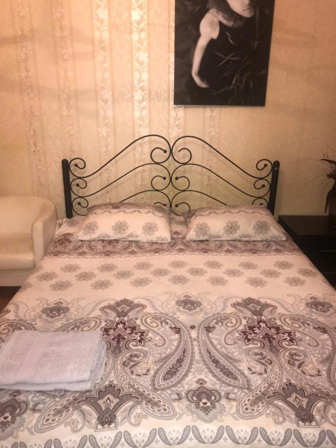 Apartament Khmelnytsky Street Near Opera Lwów Zewnętrze zdjęcie
