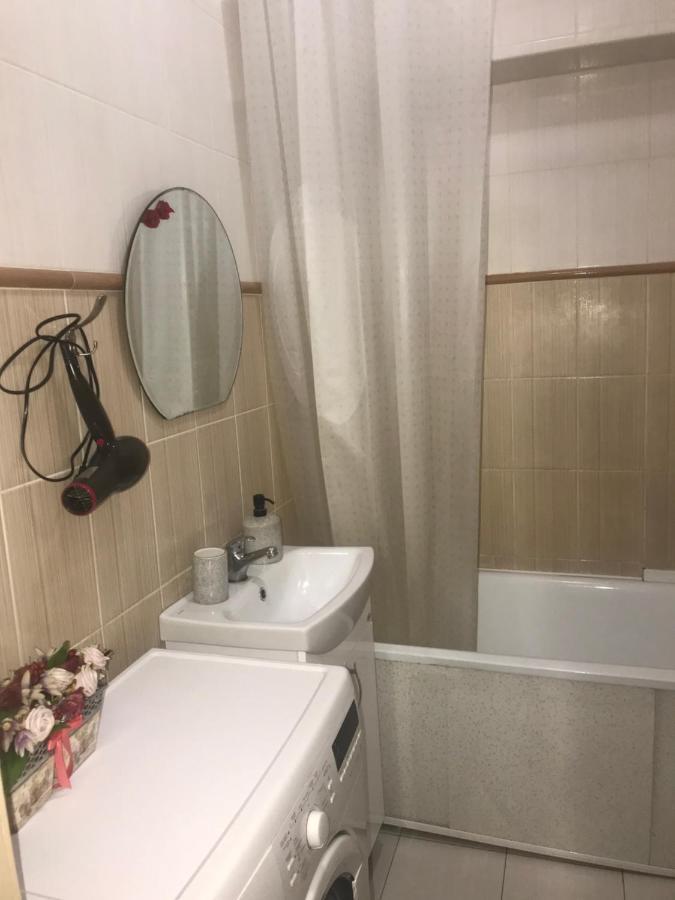 Apartament Khmelnytsky Street Near Opera Lwów Zewnętrze zdjęcie