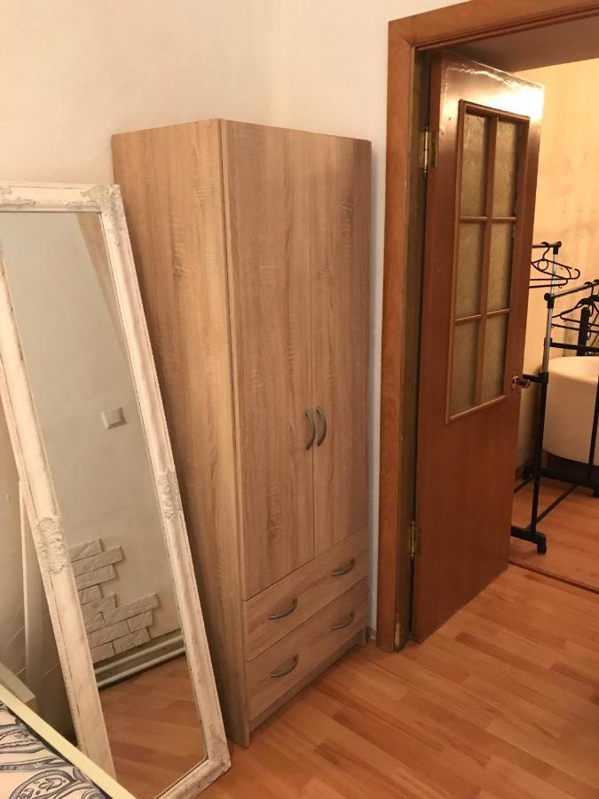 Apartament Khmelnytsky Street Near Opera Lwów Zewnętrze zdjęcie